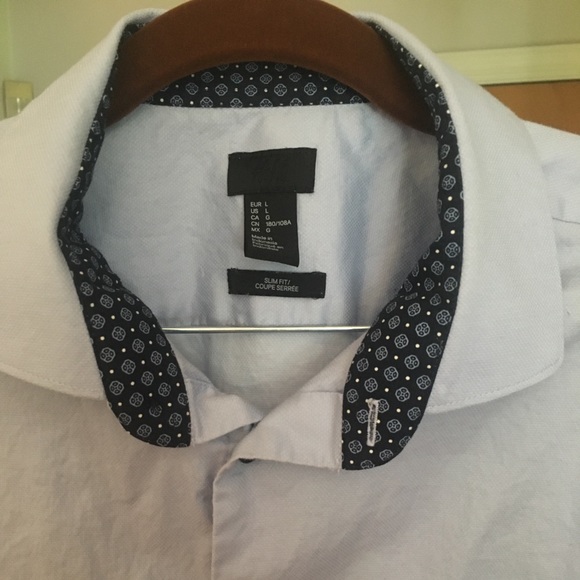 ❗️H&M Button Down Shirt - Picture 2 of 3